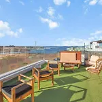 Paradise Sun - Stylish 1br With Pool, Terrace & Rooftop Bar, 100 M From