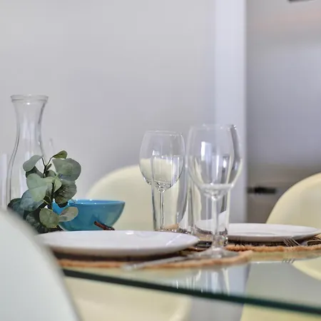 Paradise Sun - Stylish 1br With Pool, Terrace & Rooftop Bar, 100 M From *