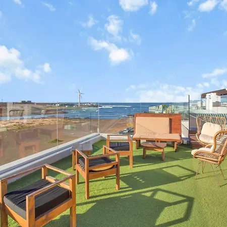 Paradise Sun - Stylish 1br With Pool, Terrace & Rooftop Bar, 100 M From