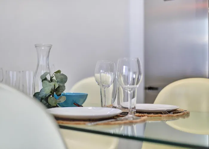 Paradise Sun - Stylish 1br With Pool, Terrace & Rooftop Bar, 100 M From *