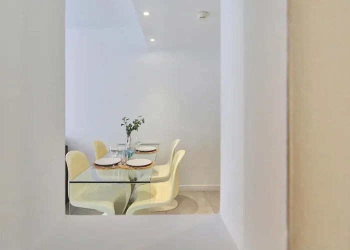 Paradise Sun - Stylish 1br With Pool, Terrace & Rooftop Bar, 100 M From Lejlighed Corralejo